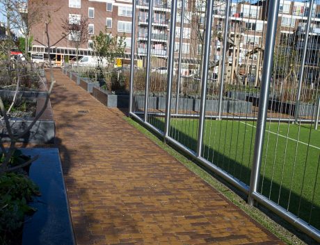 Herinrichting Ten Kateplein | Van Lennep-Buurt, Amsterdam | Straatbakstenen: Zonnebloem wasserstrich DF | Architect: Peter Ulle, Amsterdam | Opdrachtgever: Gemeente Amsterdam | Uitvoerder: NL '81 Infra B.V., Uden