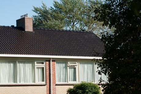 Modula Zwart Edel-Engobe 745 en Modula Leikleur Mat Engobe 703 | Renovatie Tussenwoningen | Woonservice Westerbork, Drenthe | Contractor: Hunebouw, Hogeveen | Completion Date: 2013-01-01