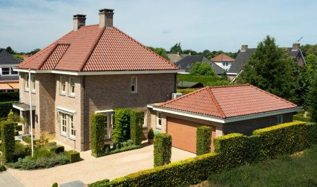 OVH Vario Rustiek Engobe 872 | Renovatie Villa | Someren | Contractor: Martens v.d. Wallen Dakwerken, Bakel | Completion Date: 2017-01-01