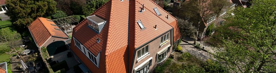Klassiek jaren 30 renovatieproject twee-onder-een-kapwoning Hilversum