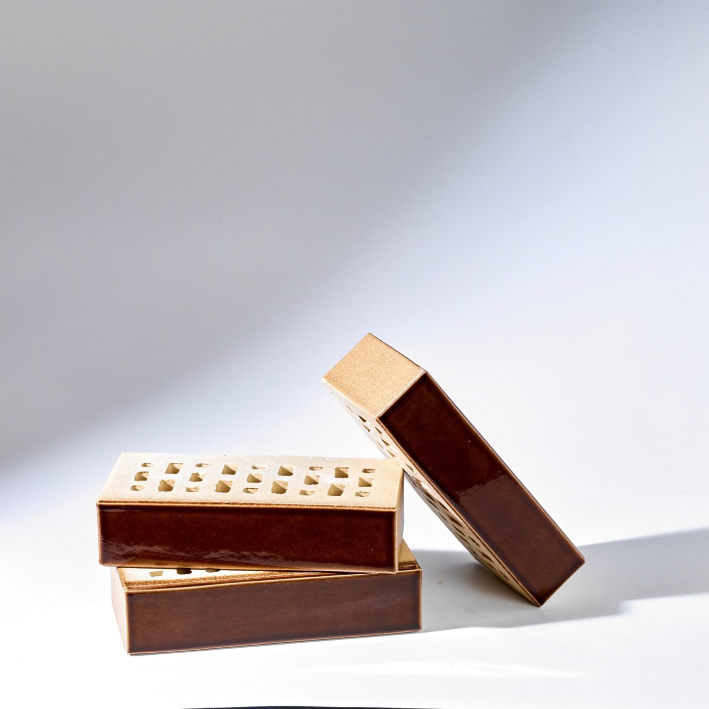 Sfeerbeeld van de Pearl serie glazuurstenen