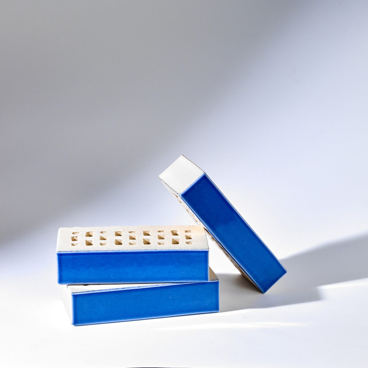 Sfeerbeeld van de Pearl serie glazuurstenen