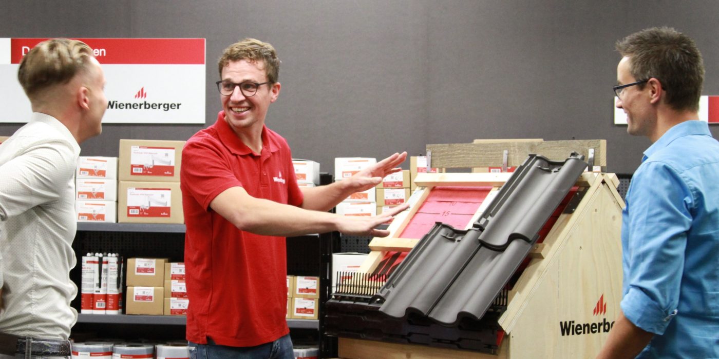 Showroom bouwmaterialenhandelaar daktoebehoren